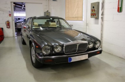 Daimler XJ Double Six - Fr d'origine